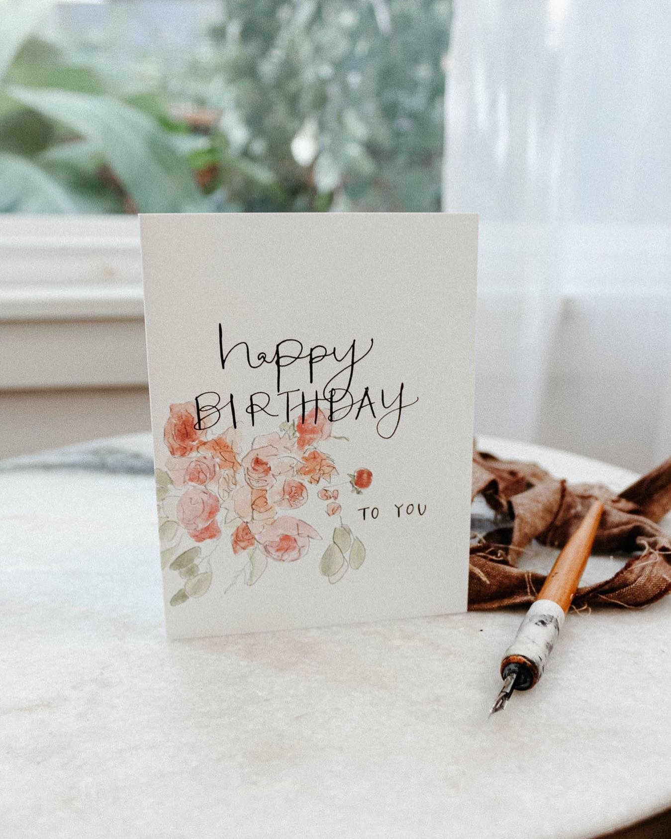 simple &amp; sweet &mdash; 
⠀⠀⠀⠀⠀⠀⠀⠀⠀
this is one my earliest birthday card designs, but it&rsquo;s still a fan favorite around here which is so fun to see! 😍
⠀⠀⠀⠀⠀⠀⠀⠀⠀
#greetingcards