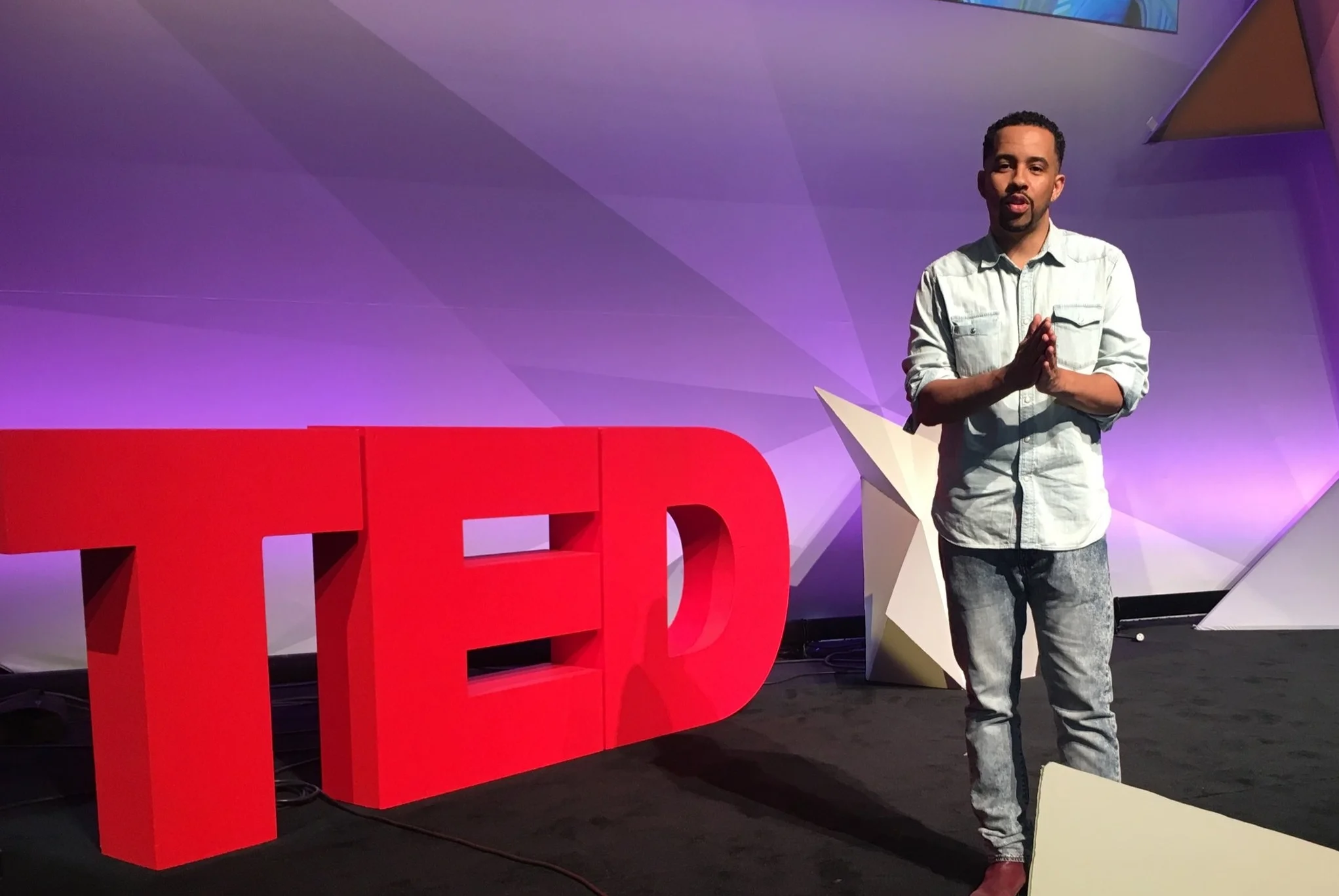 In 2016, Ise Lyfe gave the sole artistic performance at IBM’s TEDTalk convention in San Francisco, CA. His performance titled, Flag in the Mud , accompanied by master cellist Michael Fecskes addressed gentrification and displacement driven by the current Tech boom in the Silicon Valley. Ise received a standing ovation and was interviewed by both Black Enterprise Magazine and Bloomberg Businessweek before his performance on his work to advance equity in the realm of tech.