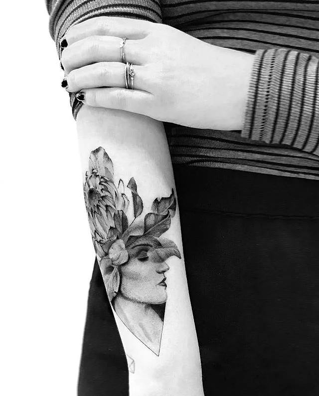 ➕Guest Artist @inamar_art will be joining us from 5/28-5/31. Please send an email to 📩 inamar@zimmerdrei.de for appointment information➕