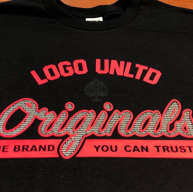 New Shop Shirts
#specialtyinks #hd #neon #glitter #b2b #logounltd #screenprinting #screenprintlife #silkprinting #wedoitall