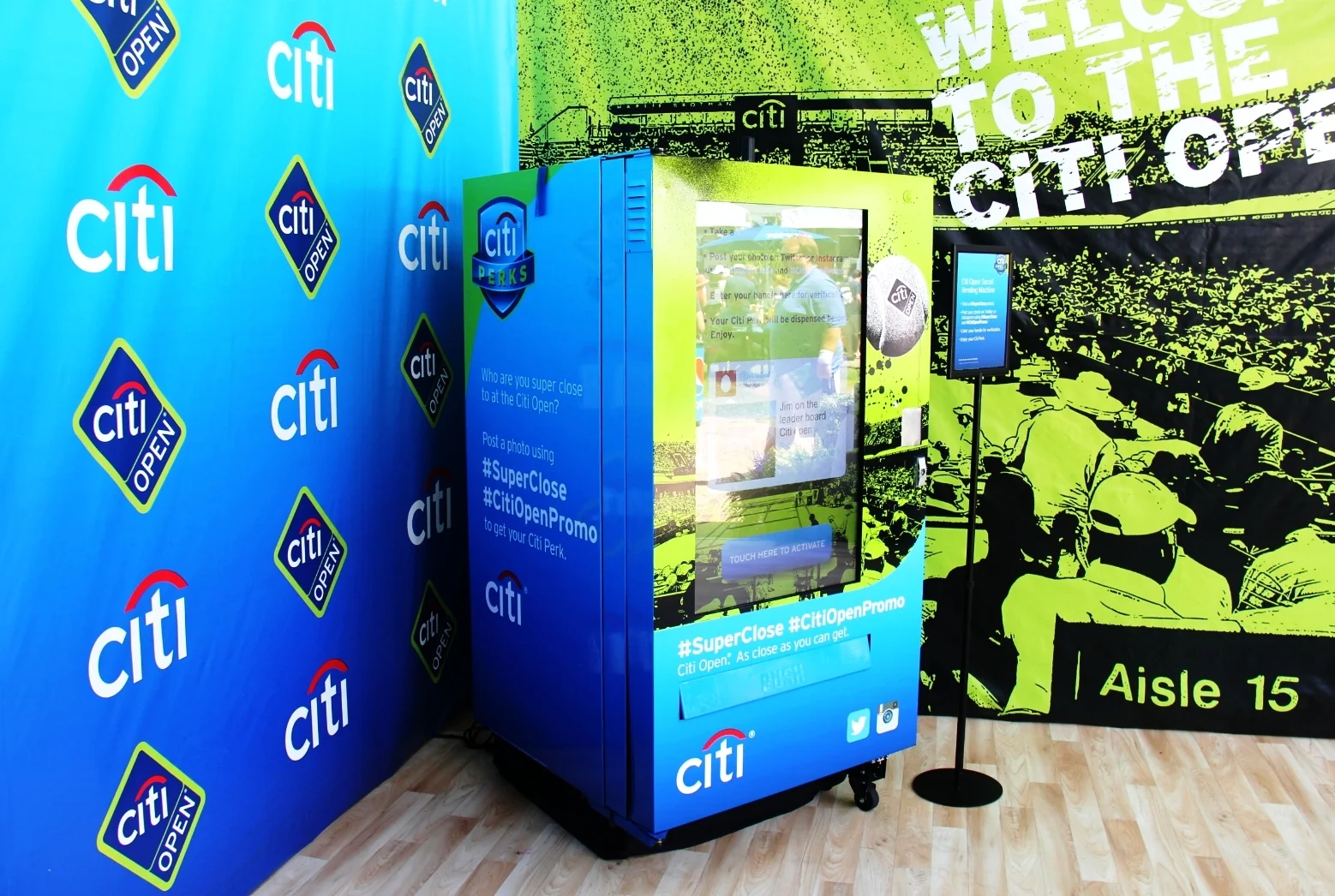 Superclose Social Vending Machine