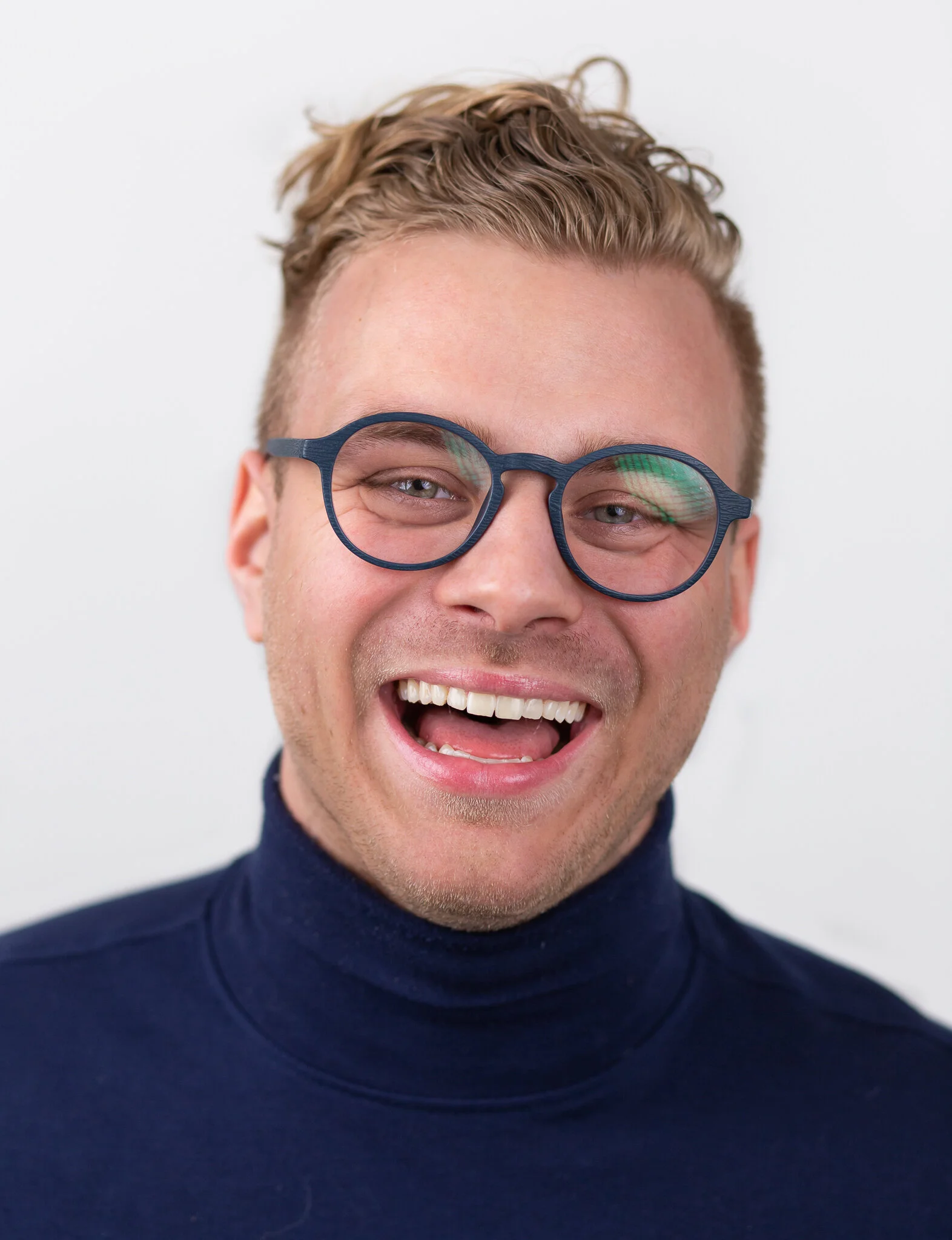 3-20 DAN SCHMIDT HEADSHOTS-290.JPG