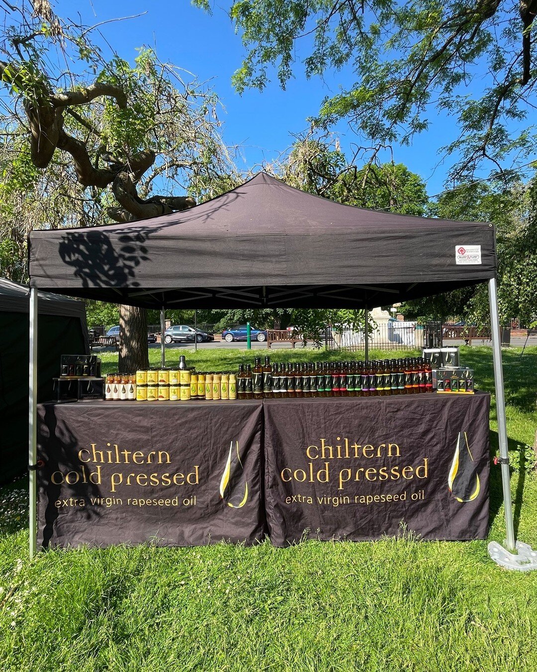 Farmer's Market filled weekend ahead! 🍓🥖👩&zwj;🌾

Come &amp; see us at Beaconsfield Farmers Market Thames Valley Farmers' Market Co-operative on Saturday morning to stock up on your Chiltern oil must haves, along with lots of other delicious treat
