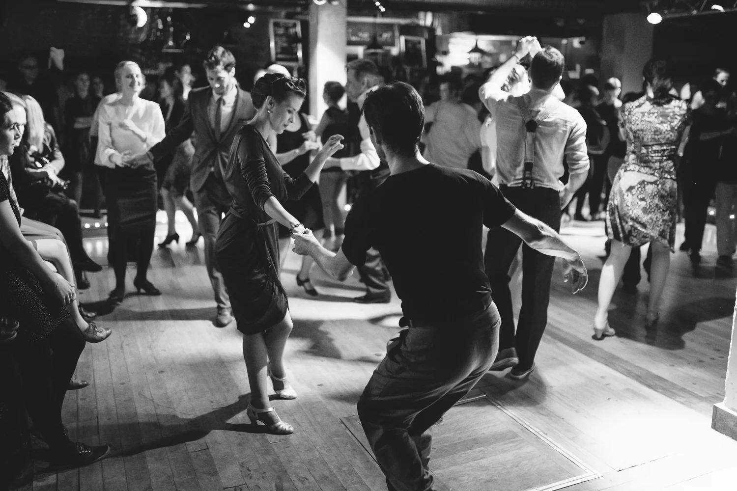 Grand Bal Swing à la Bellevilloise - https://www.facebook.com/photosForDancersOnly / http://www.ebobrie.com/brotherswing-parties/