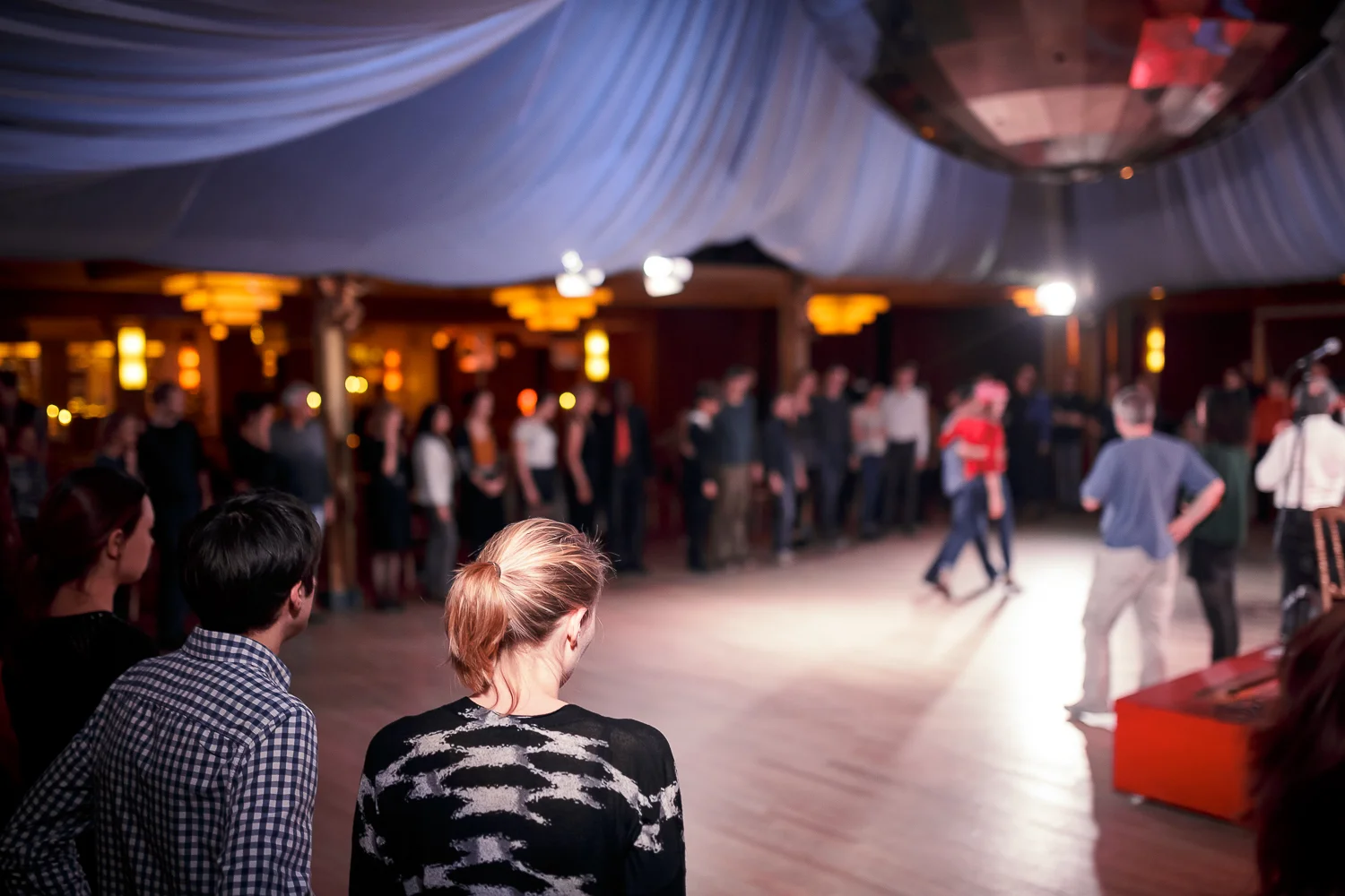 Bal Swing au Chalet du Lac avec Swing Deluxe ___________ http://www.ebobrie.com/shake-that-swing-parties https://www.facebook.com/photosForDancersOnly