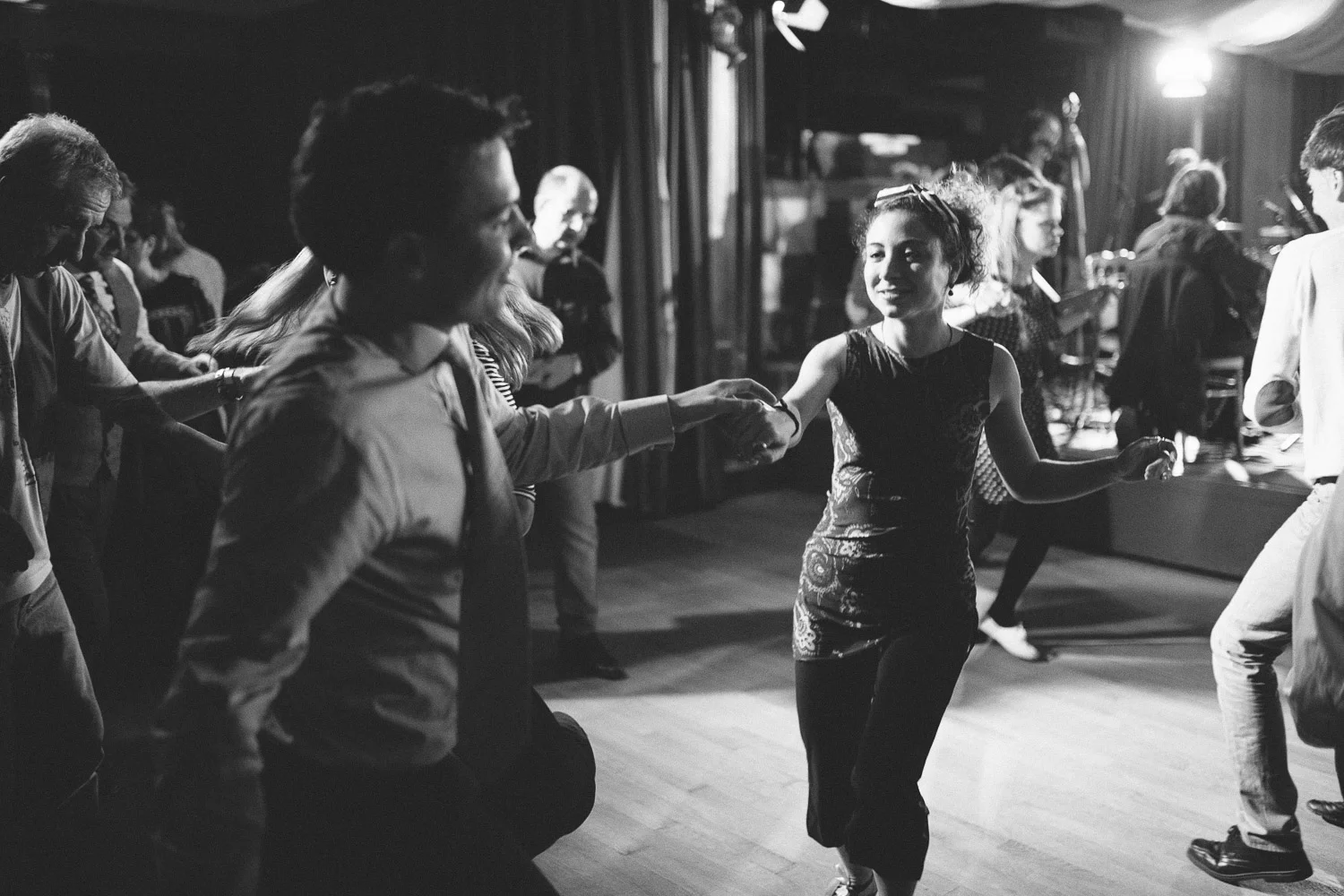 Bal Swing au Chalet du Lac avec Swing Deluxe ___________ http://www.ebobrie.com/shake-that-swing-parties https://www.facebook.com/photosForDancersOnly
