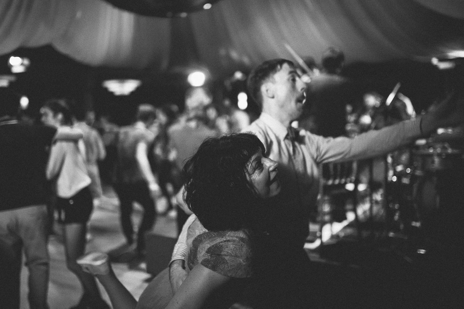 Bal Swing au Chalet du Lac avec Swing Deluxe ___________ http://www.ebobrie.com/shake-that-swing-parties https://www.facebook.com/photosForDancersOnly