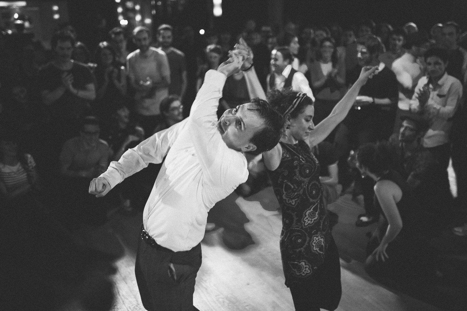  Bal Swing au Chalet du Lac avec Swing Deluxe                           ___________                                                                                       http://www.ebobrie.com/shake-that-swing-parties                           https: