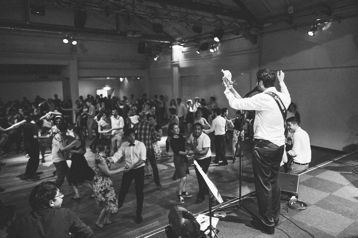 Grand Bal Swing au MAS avec les Jellyrolls Combo. For Dancers Only: http://d.pr/1fEEY - http://www.ebobrie.com/mas-09052015/