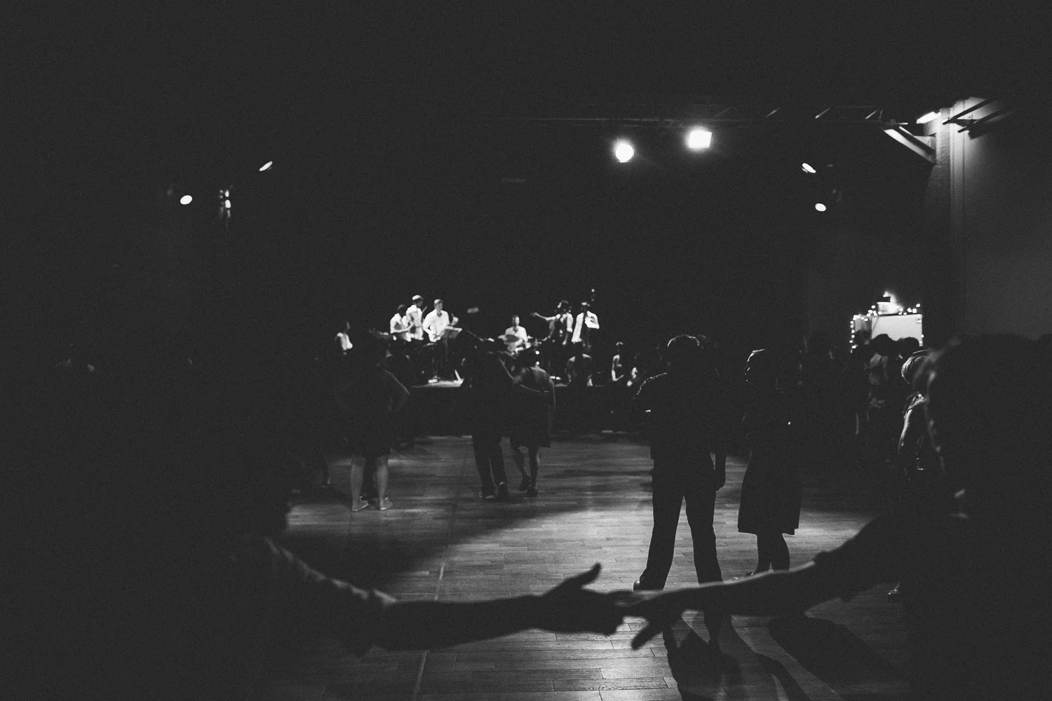 Grand Bal Swing au MAS avec les Jellyrolls Combo. For Dancers Only: http://d.pr/1fEEY - http://www.ebobrie.com/mas-09052015/
