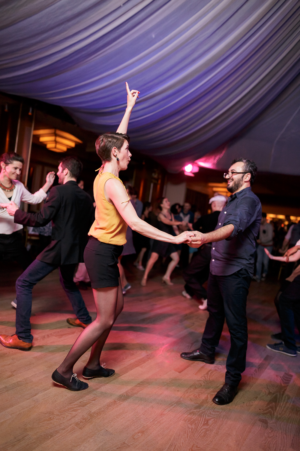  Bal Swing au Chalet du Lac avec Swing Deluxe. For Dancers Only: http://d.pr/1fEEY - http://www.ebobrie.com/chalet-du-lac-24052015 