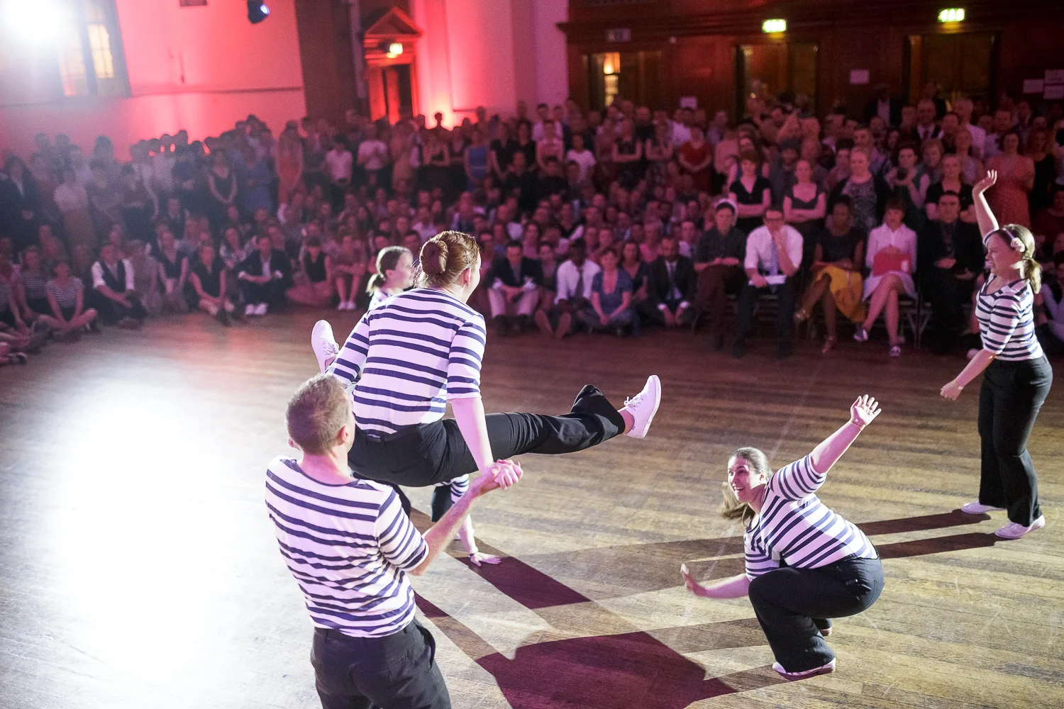 The London Swing Festival 2015 - Saturday Night. Photo Credit: For Dancers Only (http://d.pr/1fEEY) - http://www.ebobrie.com/london-swing-festival-2015/