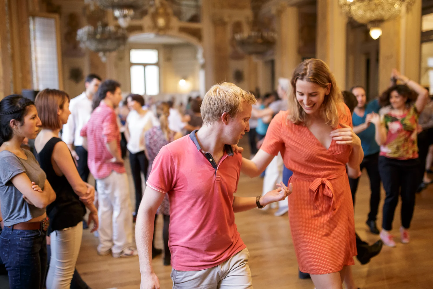 Bal Swing à la Mairie du 18ème arrondissement, avec Shake That Swing et Swing Deluxe. Crédit Photo: For Dancers Only (http://d.pr/1fEEY) - http://www.ebobrie.com/bal-swing-la-mairie-du-18me/