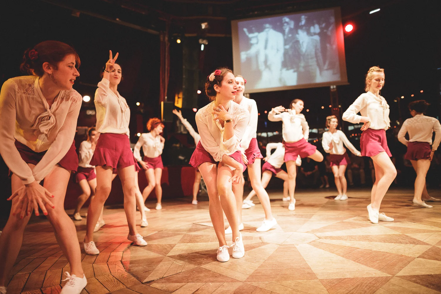 Festival Swingin Paris 2015, avec Brotherswing. Vendredi soir au Cabaret Sauvage. Crédit Photo: For Dancers Only (http://d.pr/1fEEY) - http://www.ebobrie.com/swingin-paris-2015/