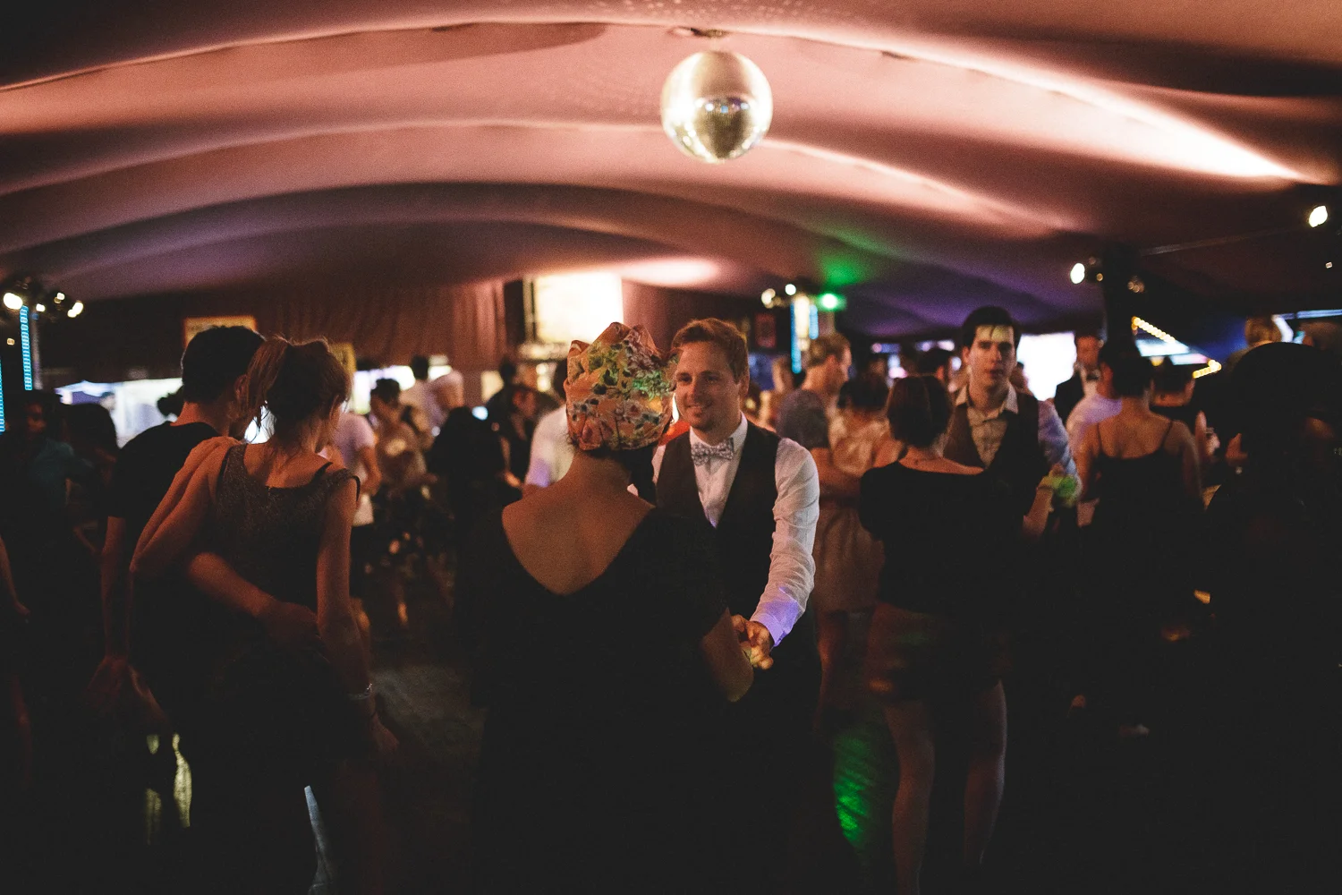 Festival Swingin Paris 2015, avec Brotherswing. Samedi soir au Cirque Electrique. Crédit Photo: For Dancers Only (http://d.pr/1fEEY) - http://www.ebobrie.com/swingin-paris-2015/