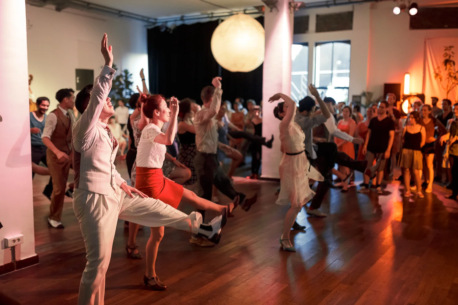 Festival Swingin Paris 2015, avec Brotherswing. Dimanche soir à La Bellevilloise. Crédit Photo: For Dancers Only (http://d.pr/1fEEY) - http://www.ebobrie.com/swingin-paris-2015/