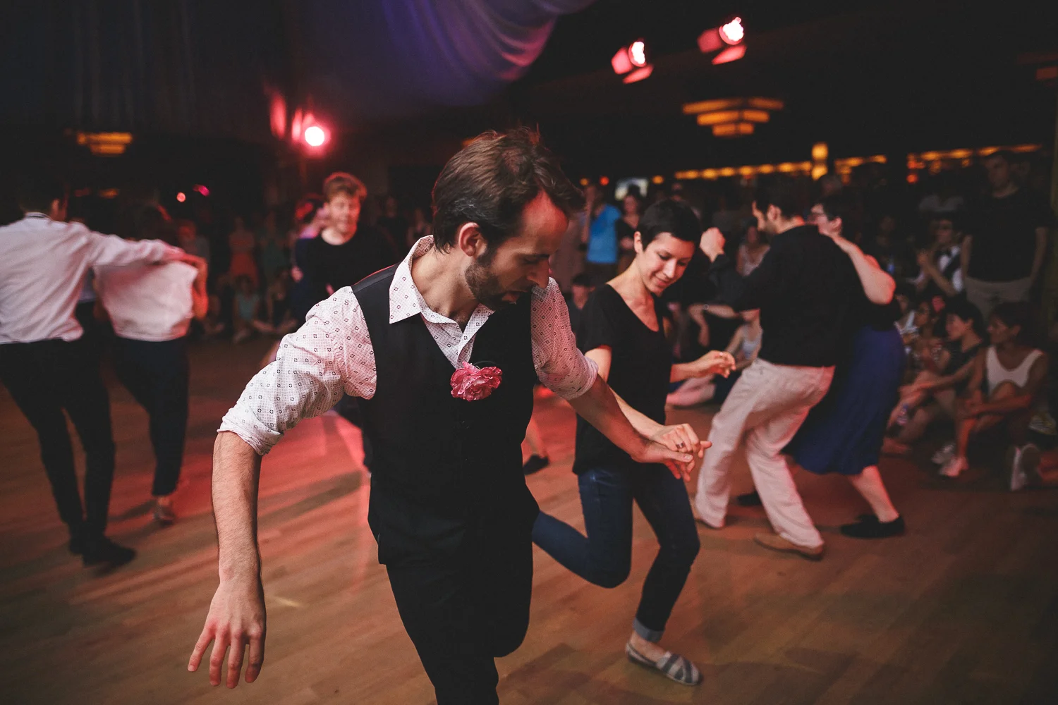 Bal Swing au Chalet du Lac avec Swing Deluxe. For Dancers Only: http://d.pr/1fEEY - http://www.ebobrie.com/chalet-du-lac-05072015