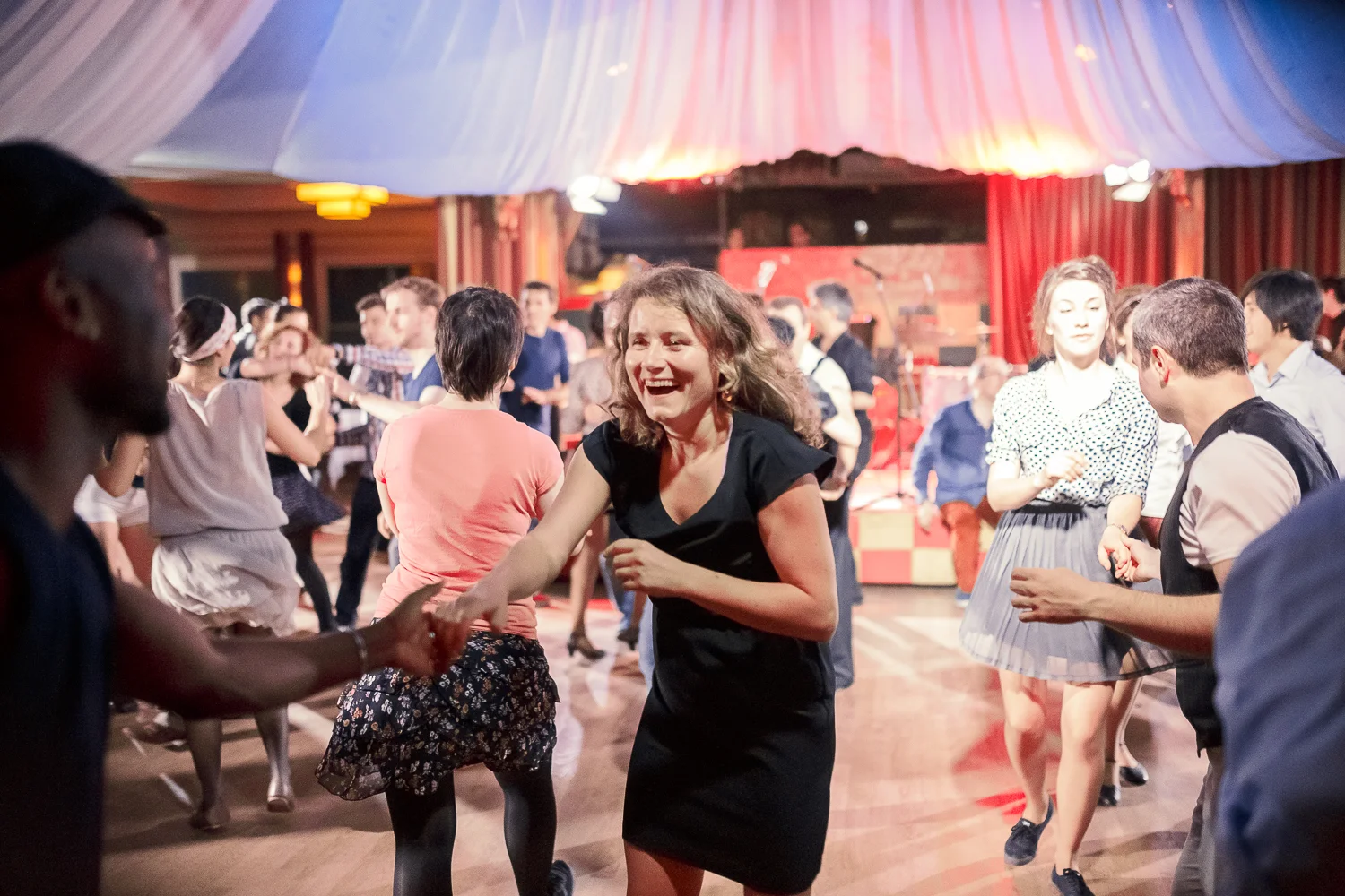 Bal Swing au Chalet du Lac avec Swing Deluxe. For Dancers Only: http://d.pr/1fEEY - http://www.ebobrie.com/wonder-follow-weekend-2015