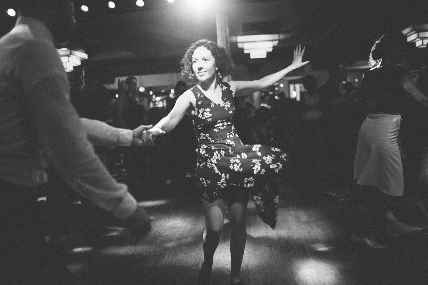 Bal Swing au Chalet du Lac avec Swing Deluxe. For Dancers Only: http://d.pr/1fEEY - http://www.ebobrie.com/chalet-du-lac-11092016/