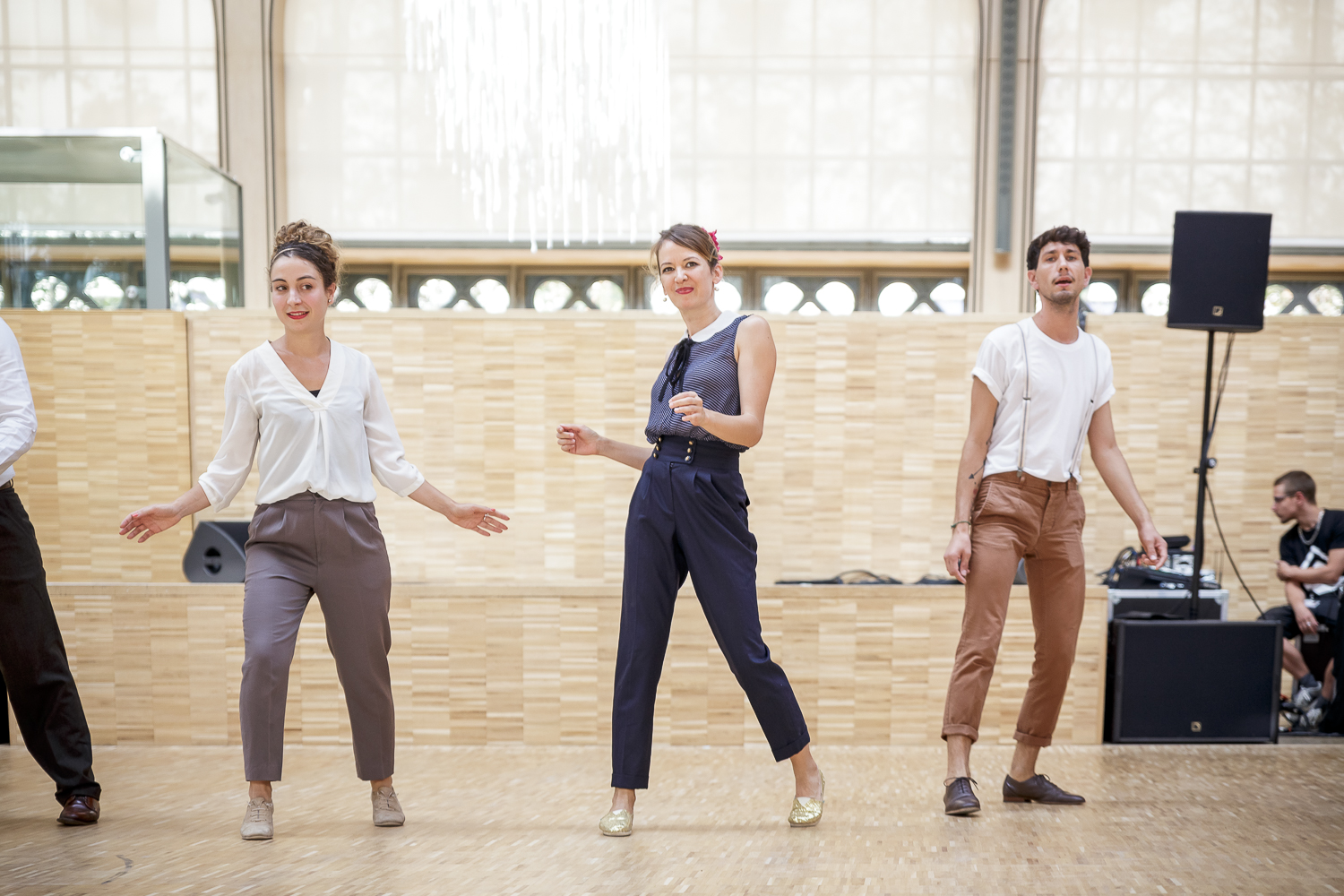  Shake That Swing au Carreau du Temple pour le Forum des associations. http://www.ebobrie.com/shake-that-swing-au-carreau-du-temple-10092016 