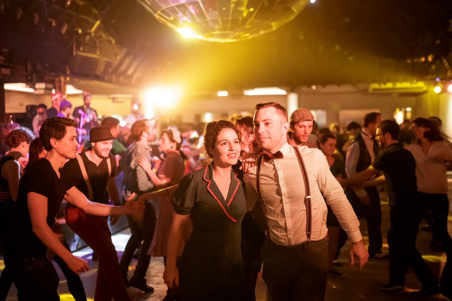 Bal Swing au Chalet du Lac avec Swing Deluxe. Photo: For Dancers Only - http://www.ebobrie.com/chalet-du-lac-18122016