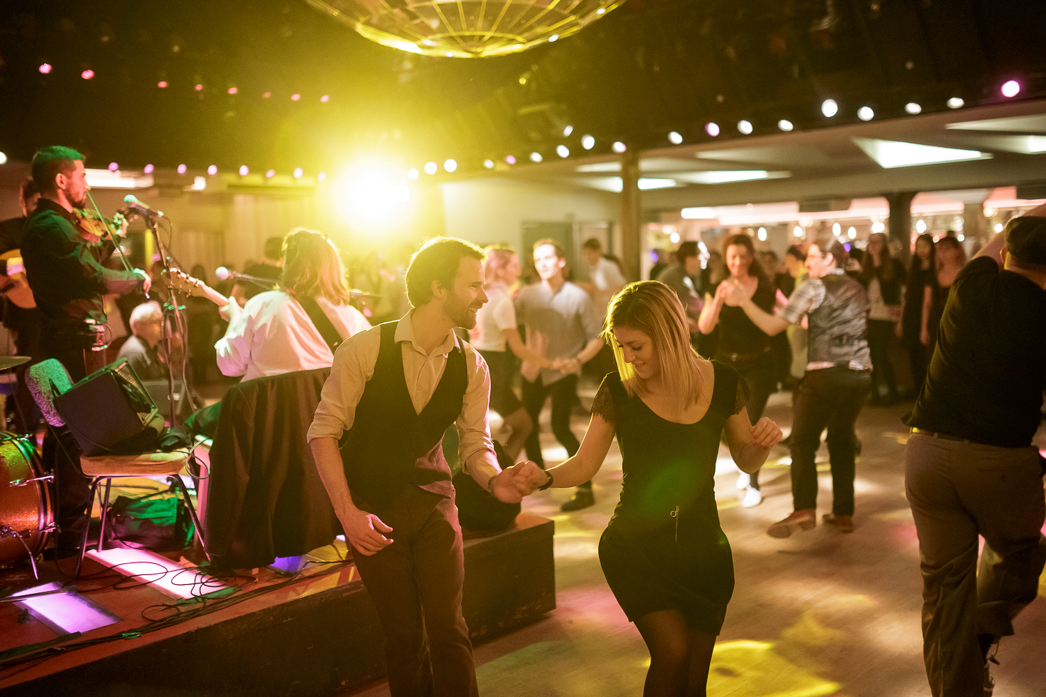  Bal Swing au Chalet du Lac avec Swing Deluxe. Photo: For Dancers Only - http://www.ebobrie.com/chalet-du-lac-22012017 