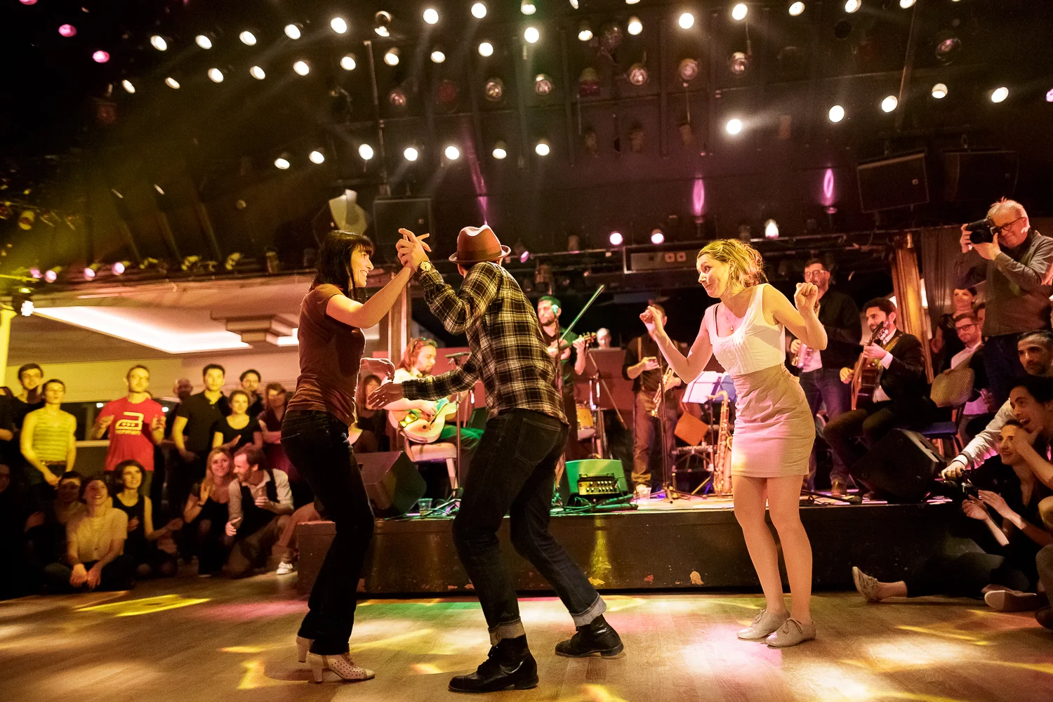 Bal Swing au Chalet du Lac avec Swing Deluxe. Photo: For Dancers Only - http://www.ebobrie.com/chalet-du-lac-22012017