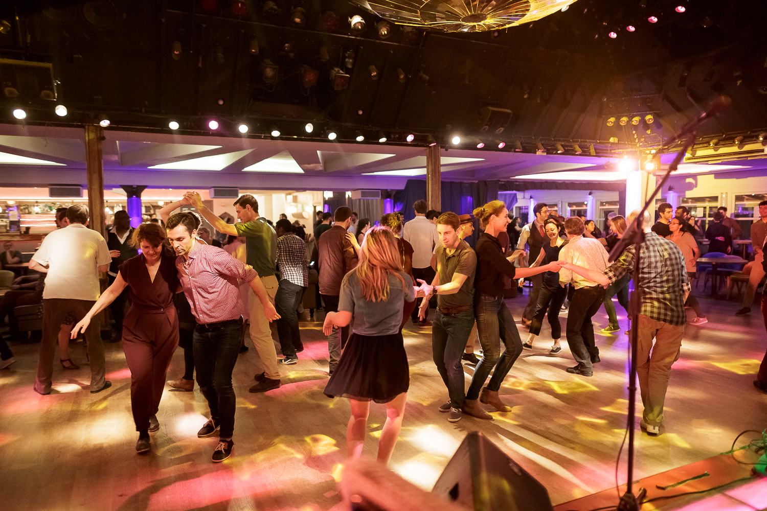  Bal Swing au Chalet du Lac avec Swing Deluxe. Photo: For Dancers Only - http://www.ebobrie.com/chalet-du-lac-22012017 