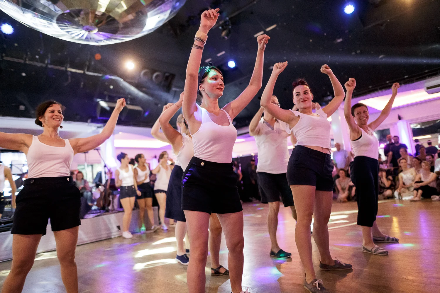 Bal Swing au Chalet du Lac avec Swing Deluxe. Photo: For Dancers Only - http://www.ebobrie.com/chalet-du-lac-25062017