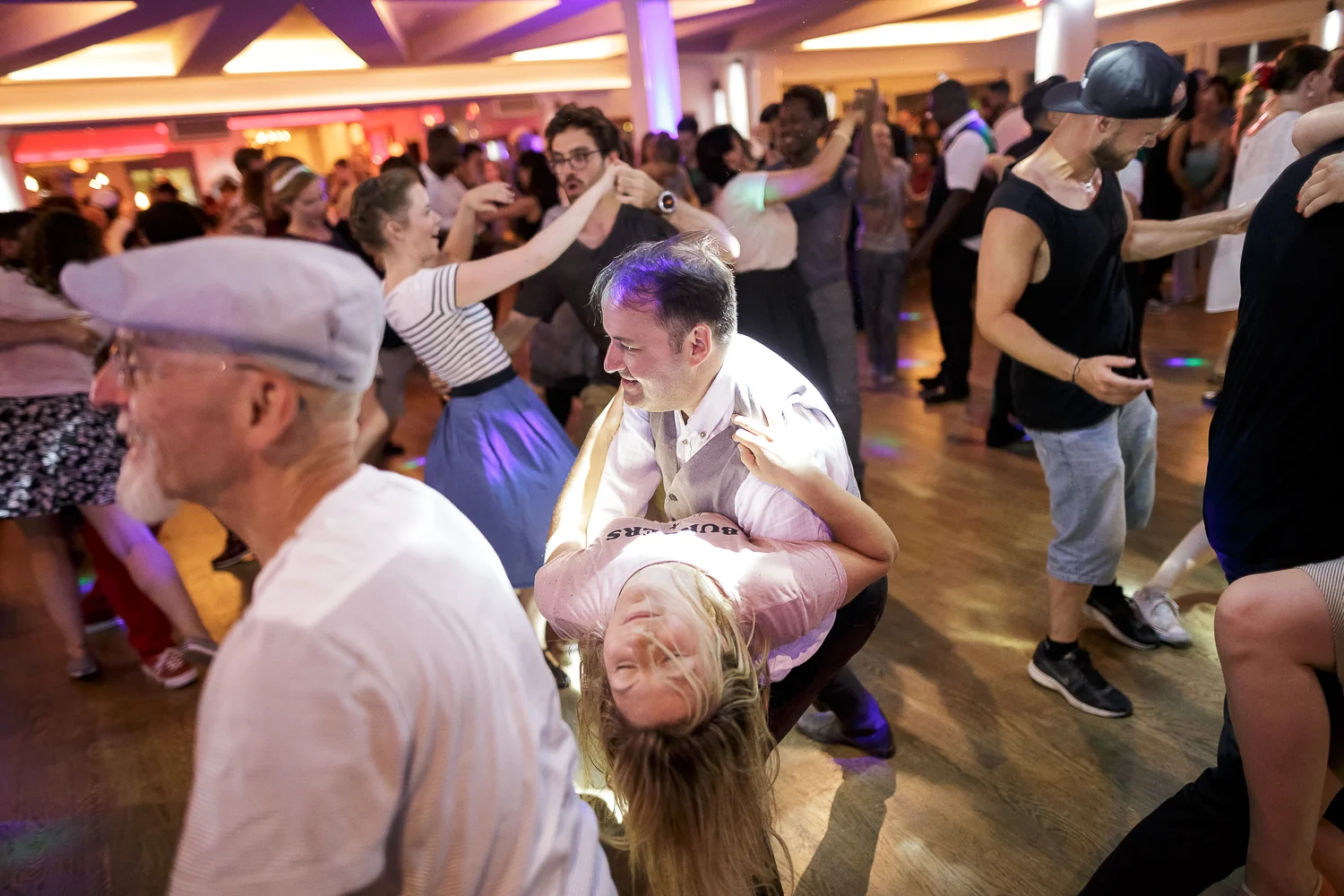 Bal Swing au Chalet du Lac avec Swing Deluxe. Photo: For Dancers Only - http://www.ebobrie.com/chalet-du-lac-25062017