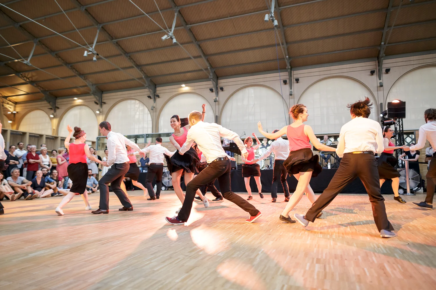 Bal Swing au Carreau du Temple. Galerie web: www.ebobrie.com/carreau-du-temple-08072017
