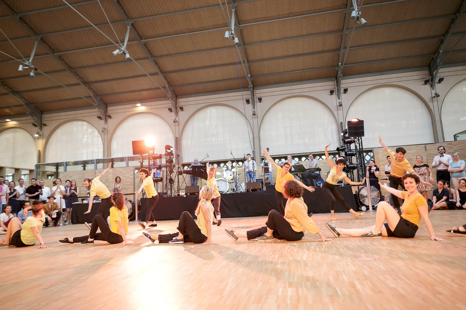 Bal Swing au Carreau du Temple. Galerie web: www.ebobrie.com/carreau-du-temple-08072017