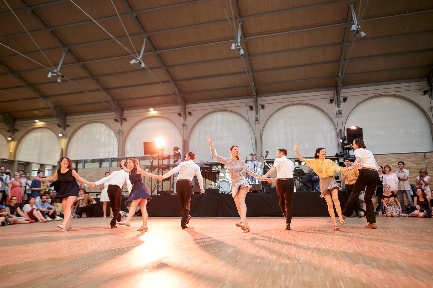 Bal Swing au Carreau du Temple. Galerie web: www.ebobrie.com/carreau-du-temple-08072017