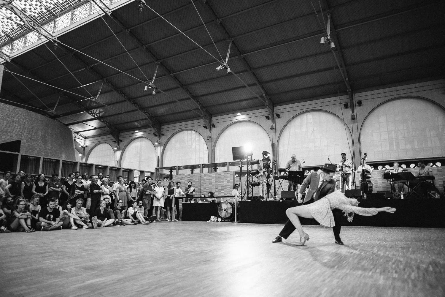 Bal Swing au Carreau du Temple. Galerie web: www.ebobrie.com/carreau-du-temple-08072017
