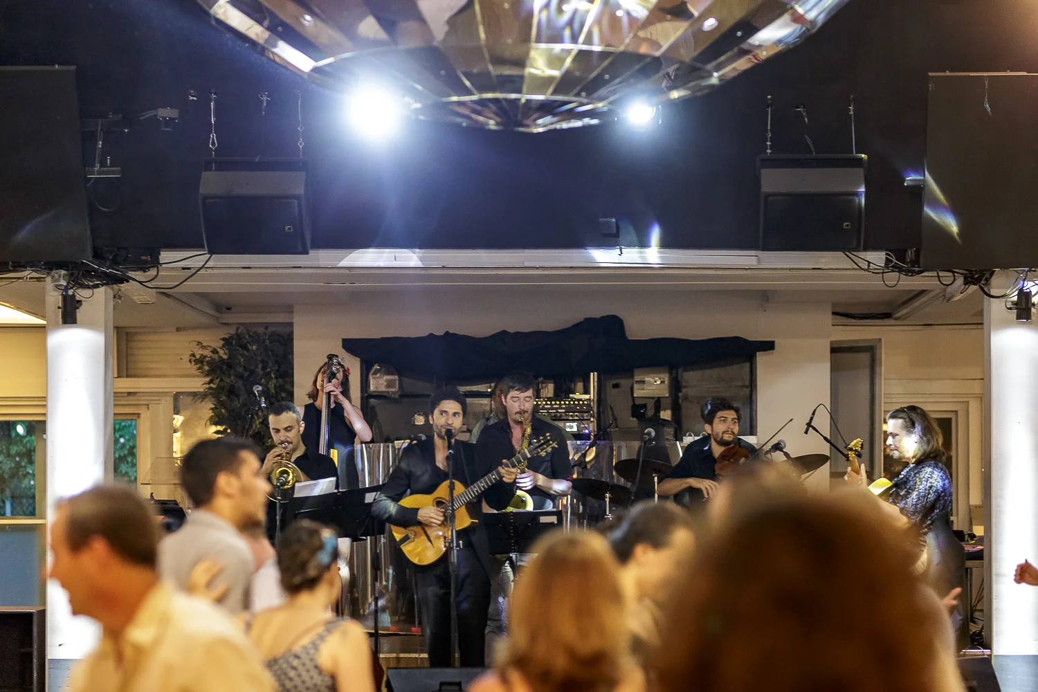 Bal Swing au Chalet du Lac avec Swing Deluxe. Photo: For Dancers Only - http://www.ebobrie.com/chalet-du-lac-27052018