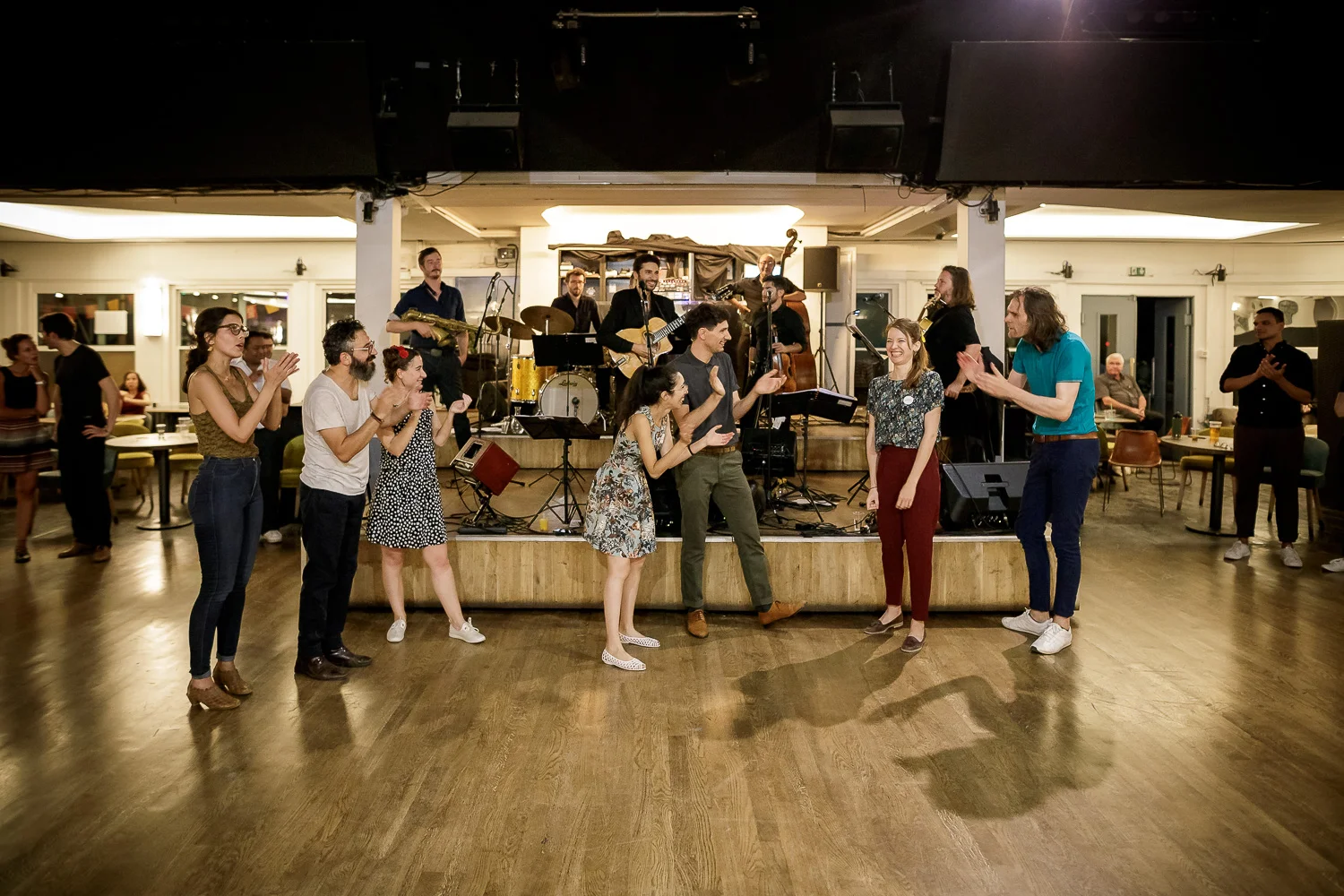 Bal Swing au Chalet du Lac avec Swing Deluxe. Photo: www.fb.me/photosForDancersOnly - http://www.ebobrie.com/chalet-du-lac-24062018