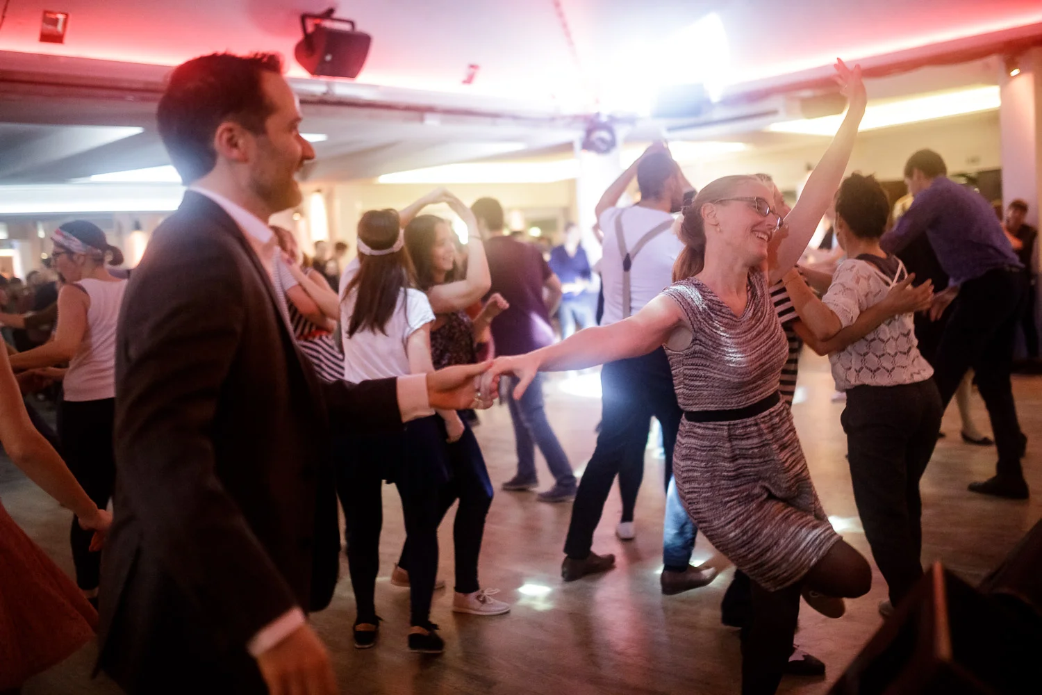 Bal Swing au Chalet du Lac avec Swing Deluxe. Photo: www.fb.me/photosForDancersOnly - http://www.ebobrie.com//chalet-du-lac-16122018