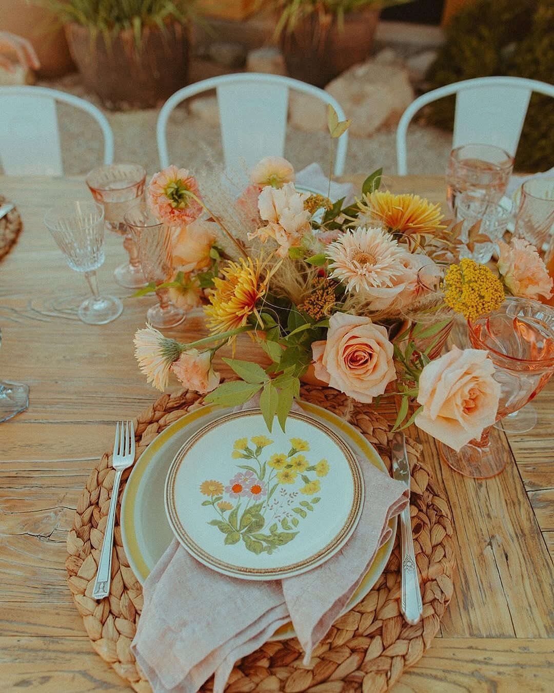 Spring has sprung! So many pretty plates from our vintage stoneware collection! The gals are ready to party!! 

PHOTOGRAPHY: @andieaveryphoto 
RENTALS: @otisandpearl , @sigpartyrentals + @adorefolklore
FLORIST: @cultivatedbyfaith 
CATERING + BAR: @so