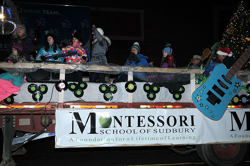 parade_img_0001_0077.jpg