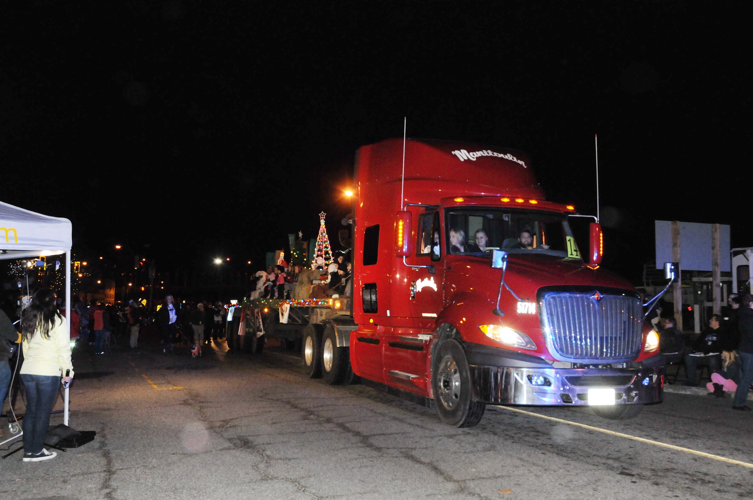 Santa Parade 2013_094.JPG