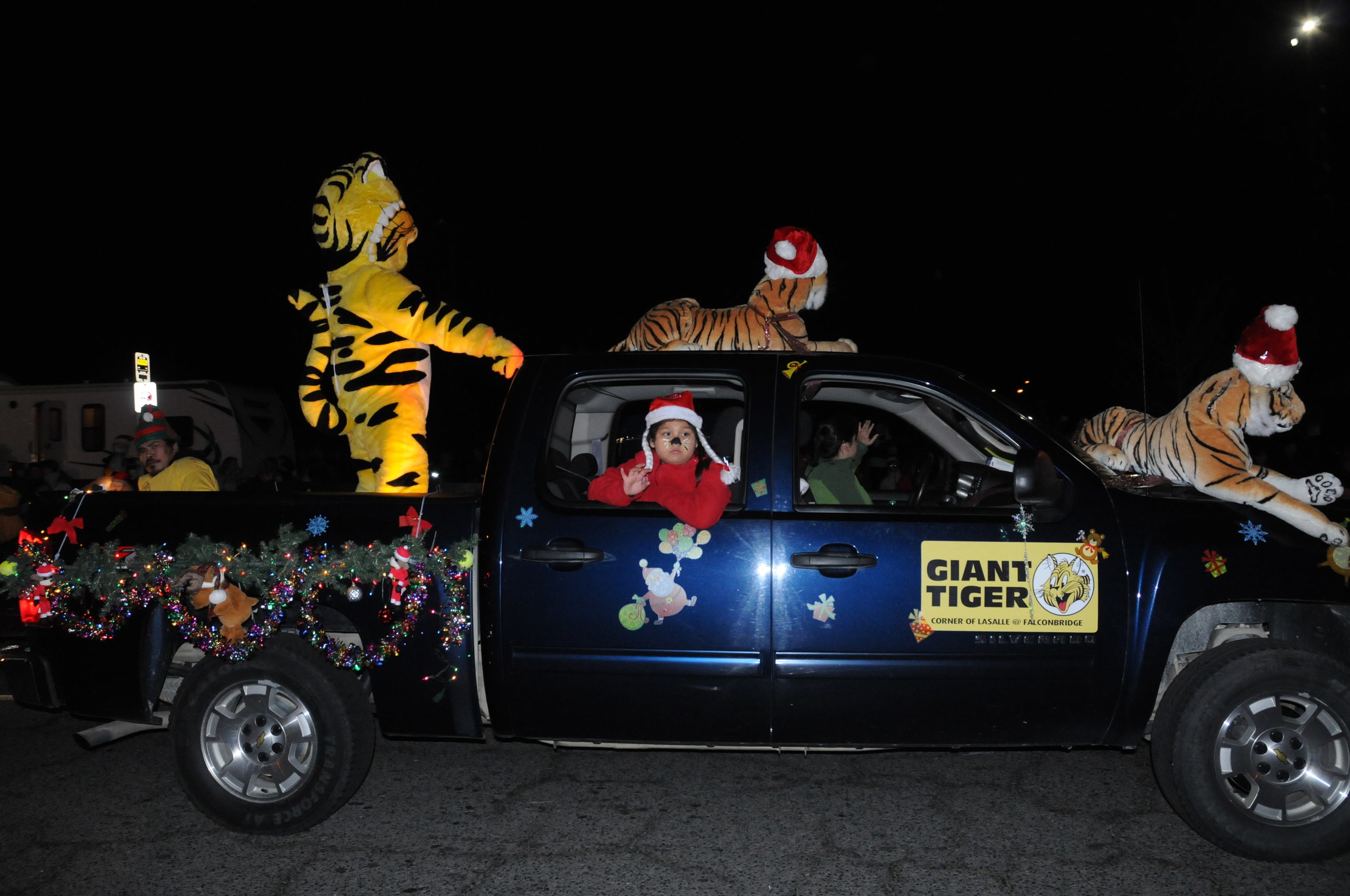 Santa Parade 2013_352.JPG