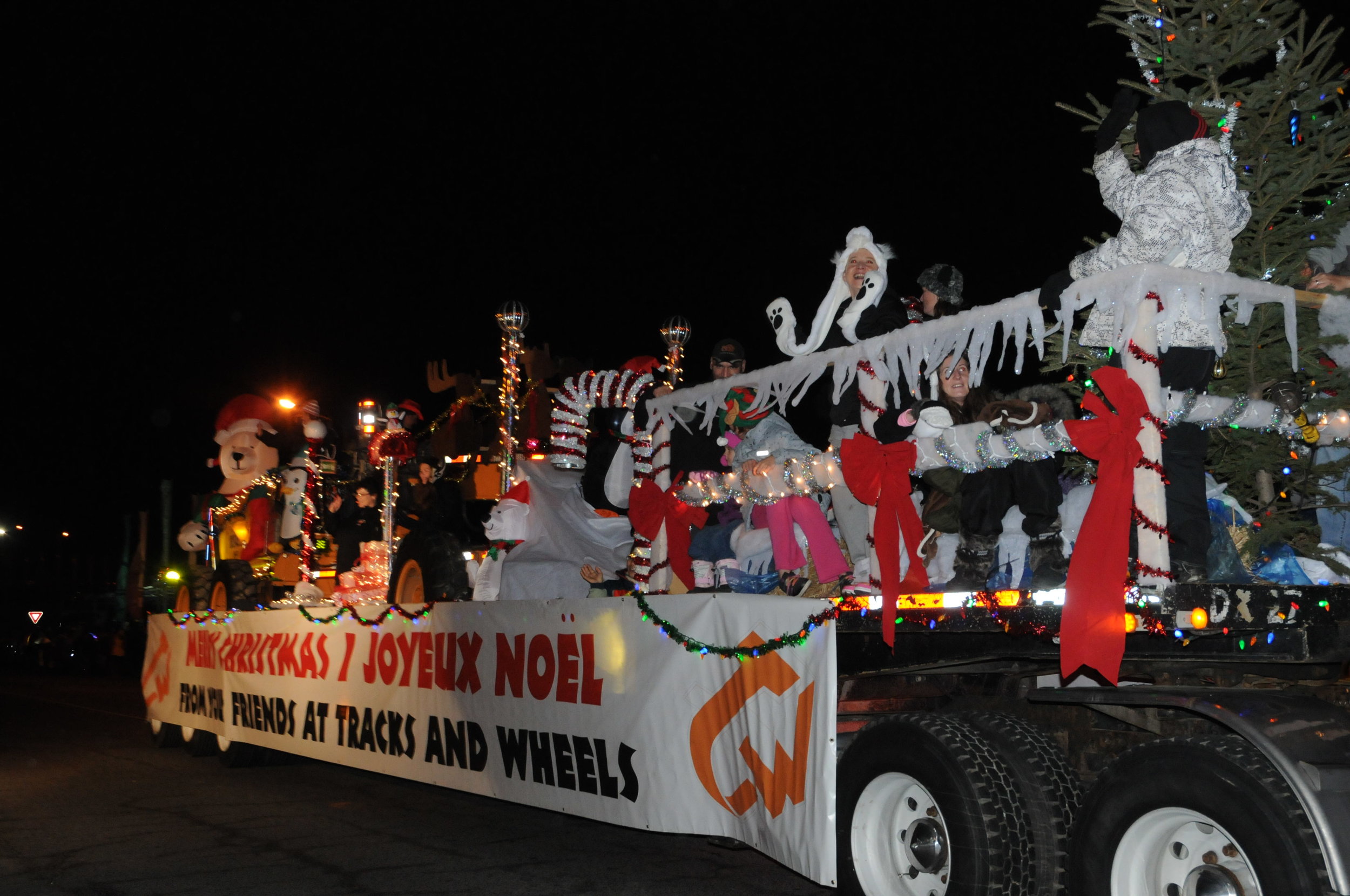 Santa Parade 2013_391.JPG