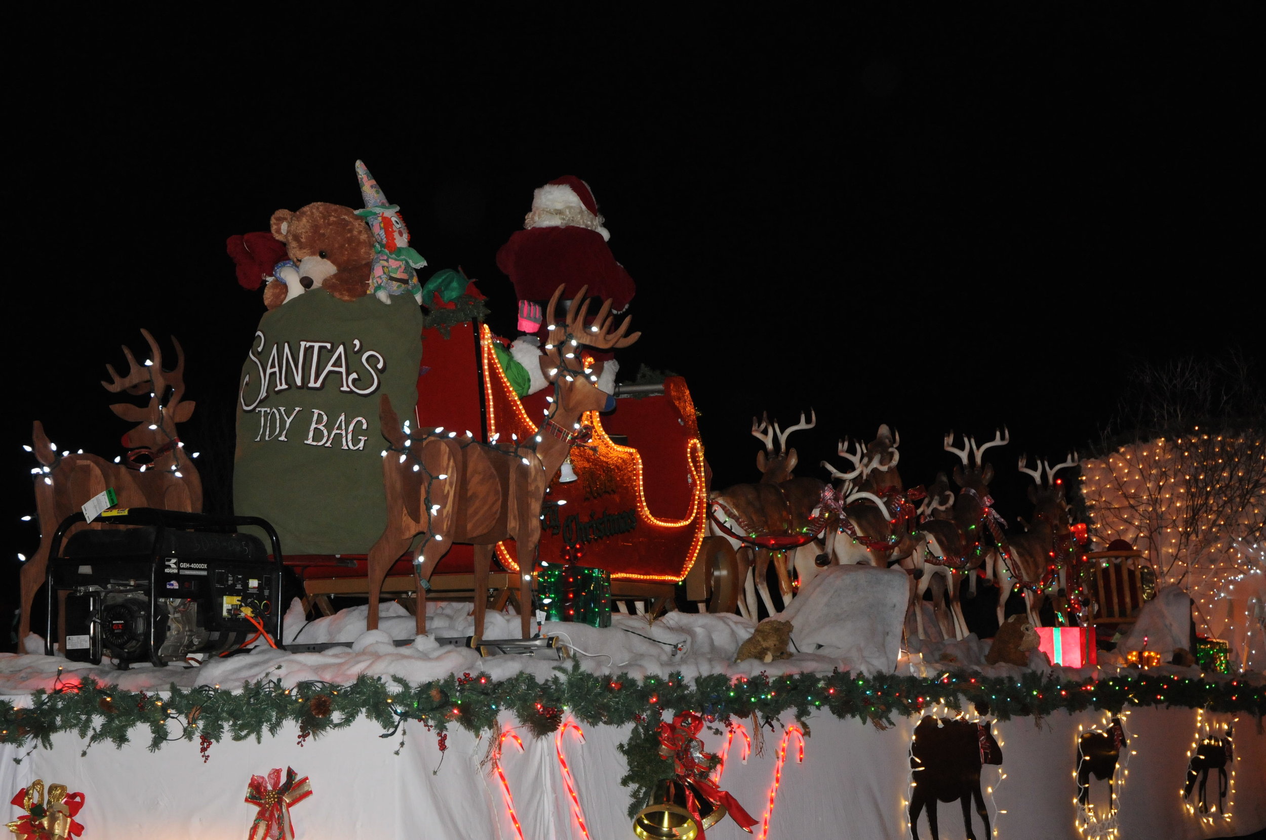 Santa Parade 2013_413.JPG