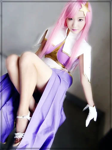 Cosplay Girl Of The Week #5 - (Meer Campbell)