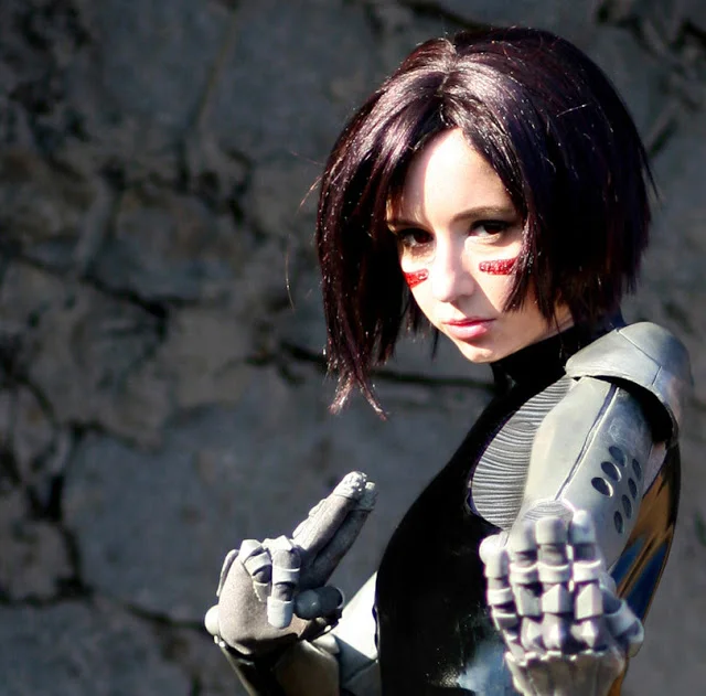 Cosplay Girl Of The Week #87 (Battle Angel Alita)
