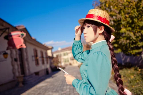 Cosplay Girl Of The Week #84 (Sophie Hatter)