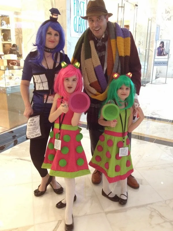 Cosplay FAMILY of the Week (Doctor Who Family Cosplay)