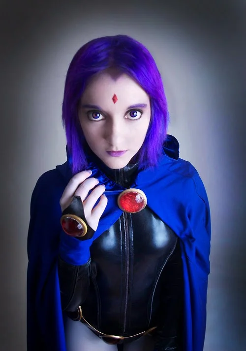 Cosplay Girl of The Week #110 (Raven)