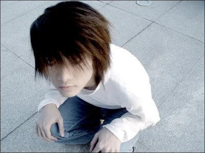 Cosplay Boy Of The Week #7 (L From Death Note)