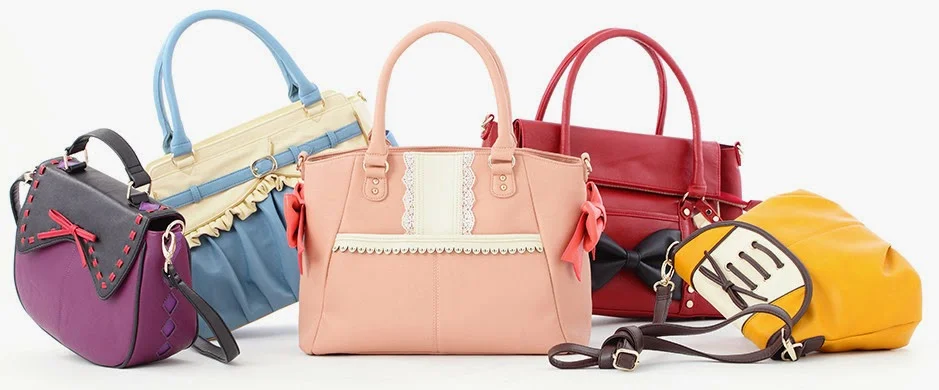 Madoka Magica Purses From Super-Groupies